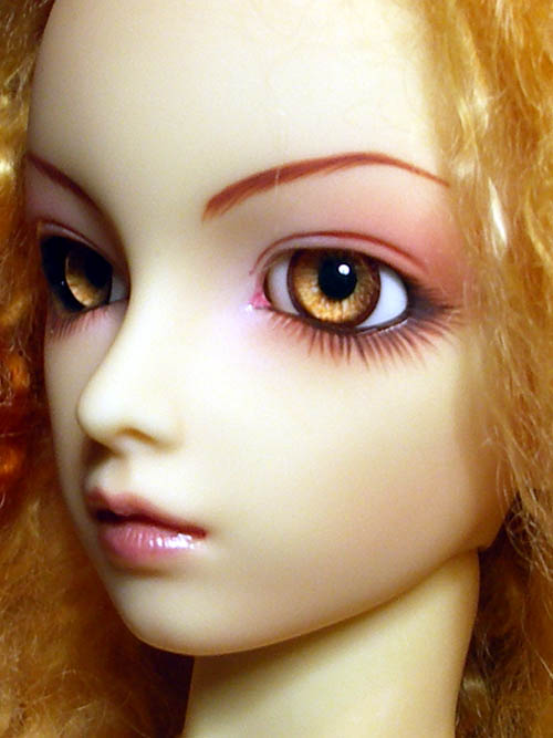 darini_madoka_10.JPG (46700 octets)
