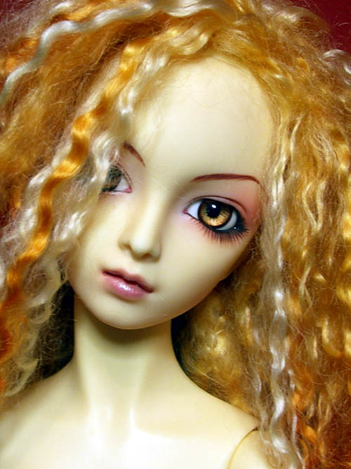darini_madoka_6.JPG (64051 octets)