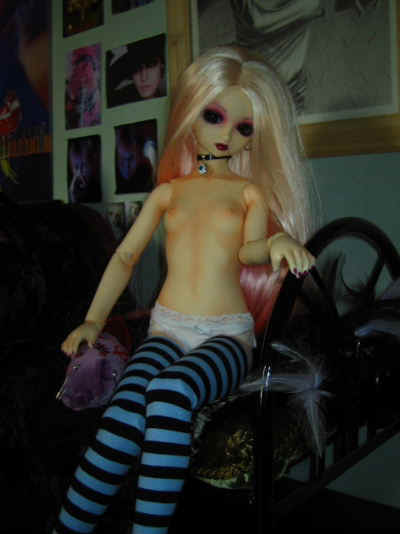 lillith_version2_10.JPG (37842 octets)