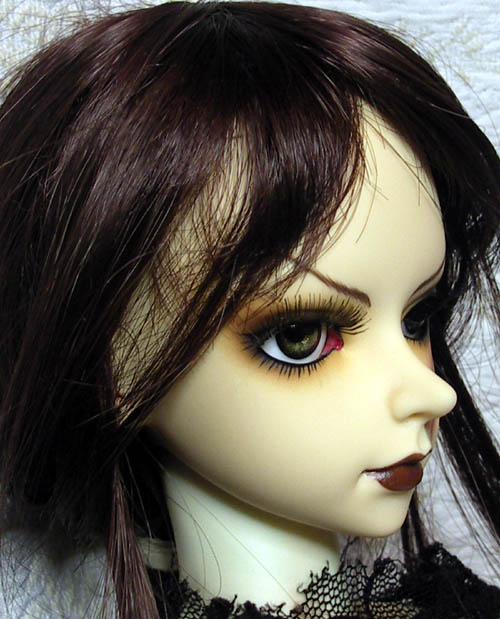 milka_shiwoons_tristan_fin_3.JPG (64276 octets)